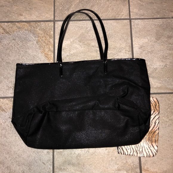 Victoria’s Secret Tote with Tiger Print Bag - Picture 3 of 6